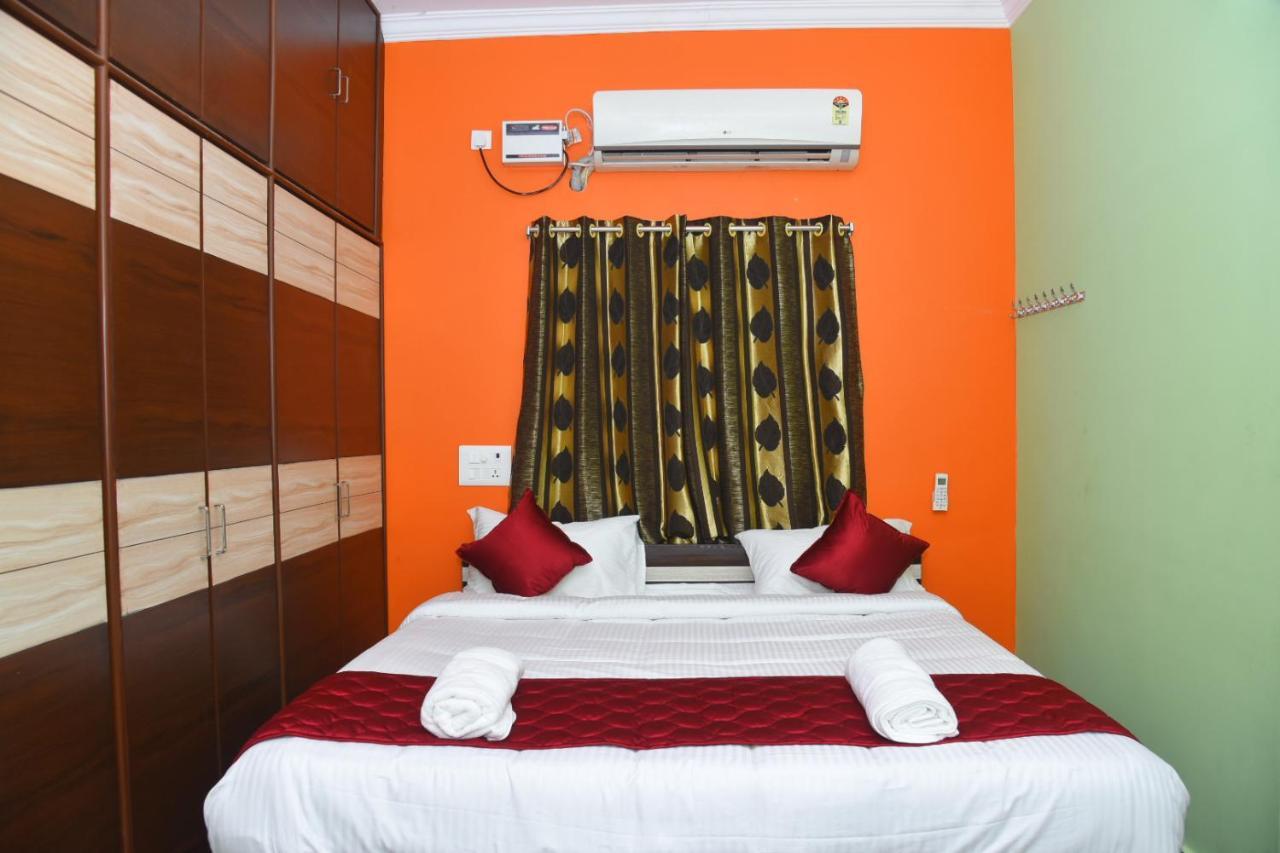 Four Seasons Home Stay Tirupati Extérieur photo