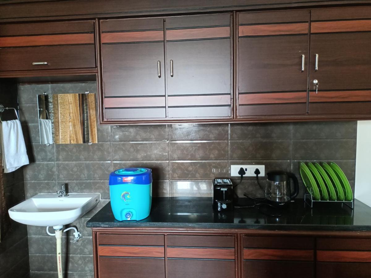 Four Seasons Home Stay Tirupati Extérieur photo
