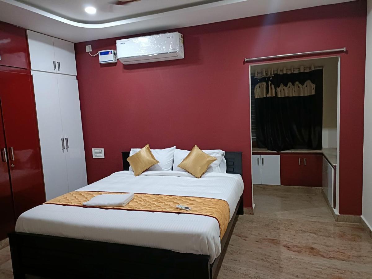 Four Seasons Home Stay Tirupati Extérieur photo