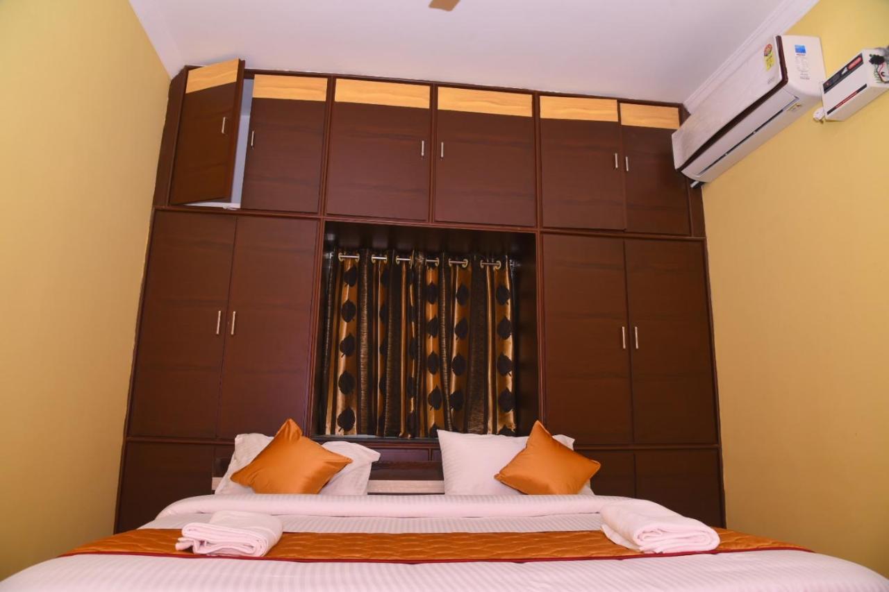 Four Seasons Home Stay Tirupati Extérieur photo